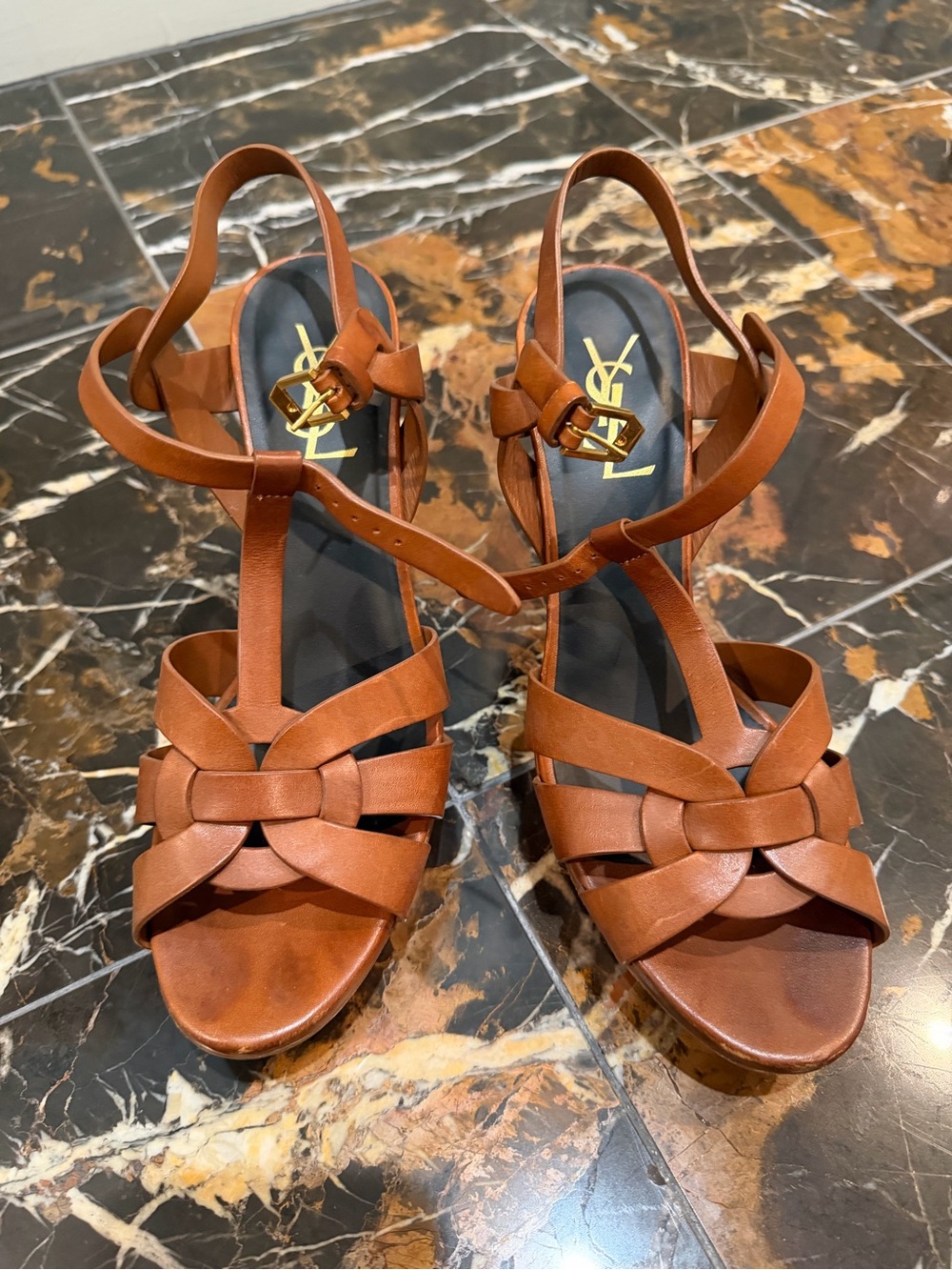 Tribute Leather T-Strap Platform Sandals